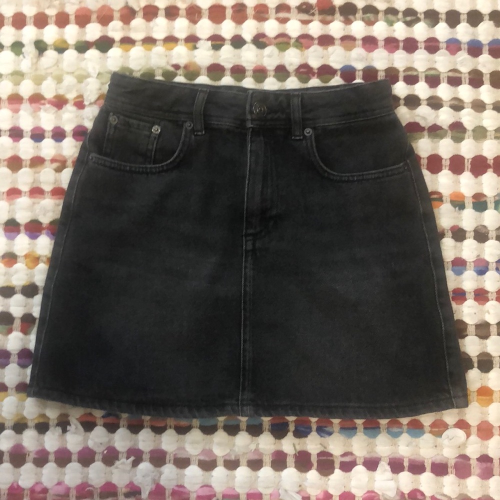 BDG Black Mini Jean Skirt Size Small - Picture 1 of 3